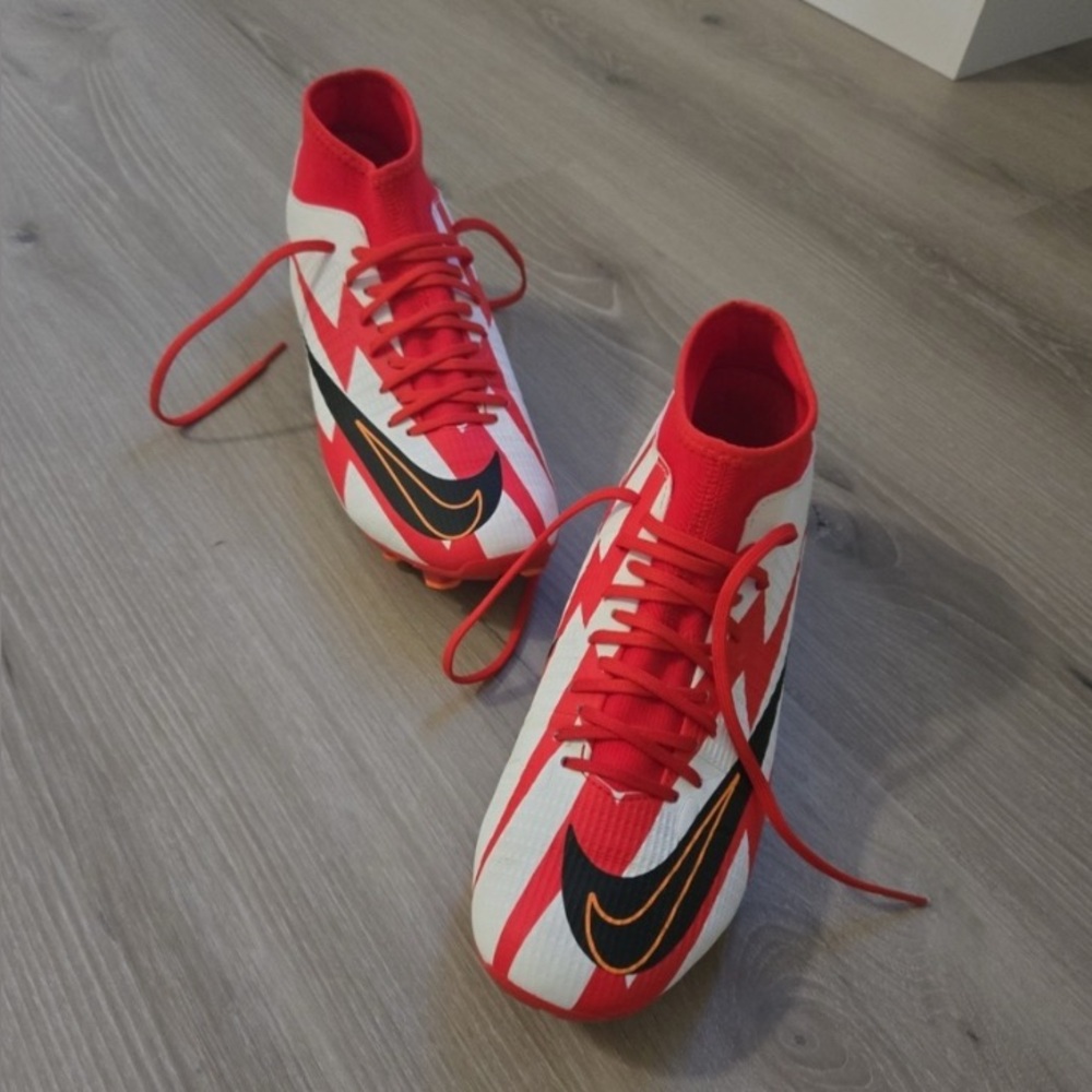 Nike Mercurial Superfly 8 Club CR7 Men’s Soccer Cleats Size 5.5 Model DB2855-600 - Picture 2 of 6